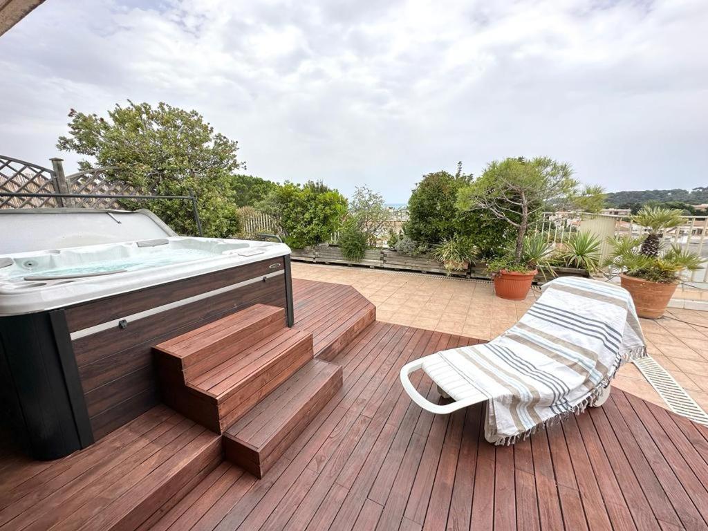 Panoramic Sea View Penthouse With Jacuzzi And 450 Sqm Terrace Apartment อองทีบส์ ภายนอก รูปภาพ
