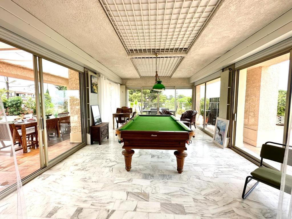 Panoramic Sea View Penthouse With Jacuzzi And 450 Sqm Terrace Apartment อองทีบส์ ภายนอก รูปภาพ